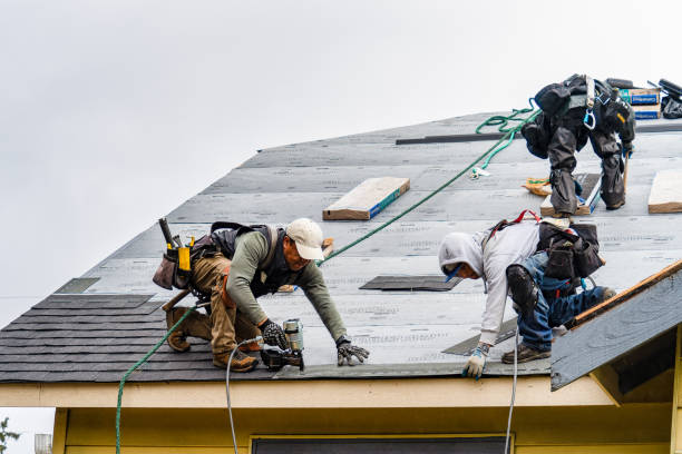 Professional Gutter Installation technician working in Huntington, UT